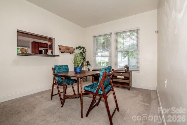 1204 E Catawba Street, Belmont, NC 28012