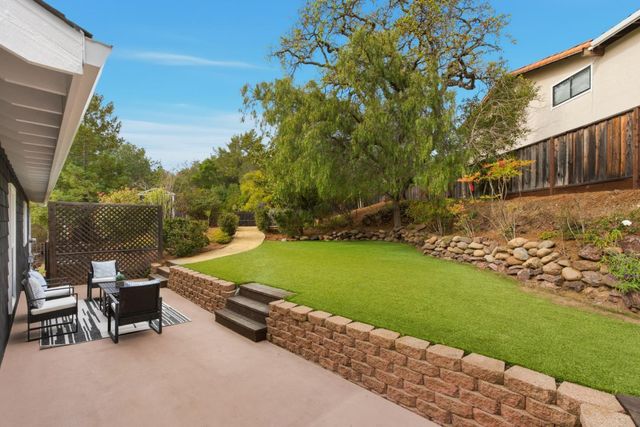 3338 Oak Knoll Drive, Redwood City, CA 94062