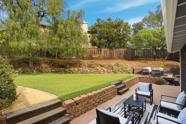 3338 Oak Knoll Drive, Redwood City, CA 94062