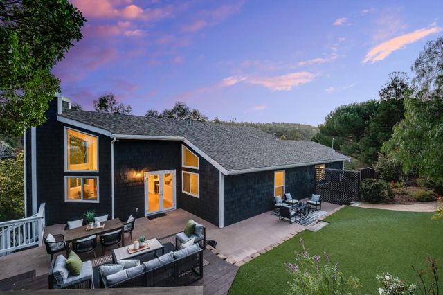 3338 Oak Knoll Drive, Redwood City, CA 94062