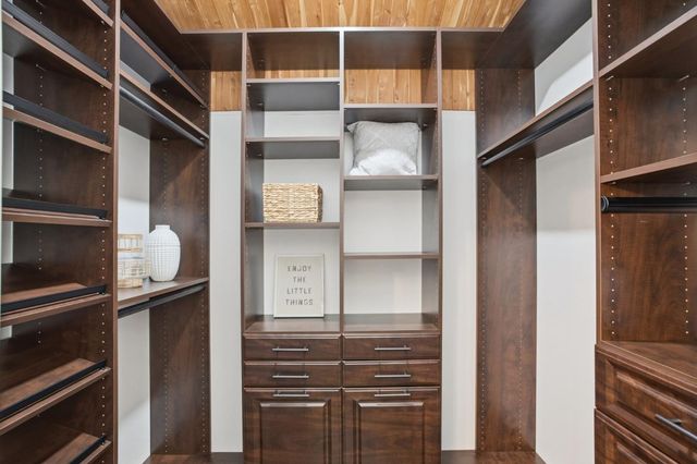 3338 Oak Knoll Drive, Redwood City, CA 94062