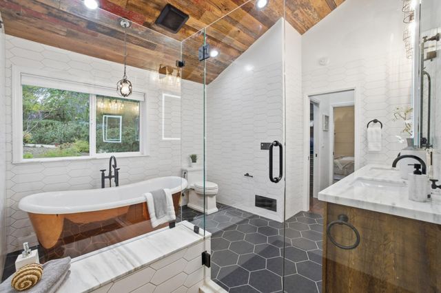 3338 Oak Knoll Drive, Redwood City, CA 94062