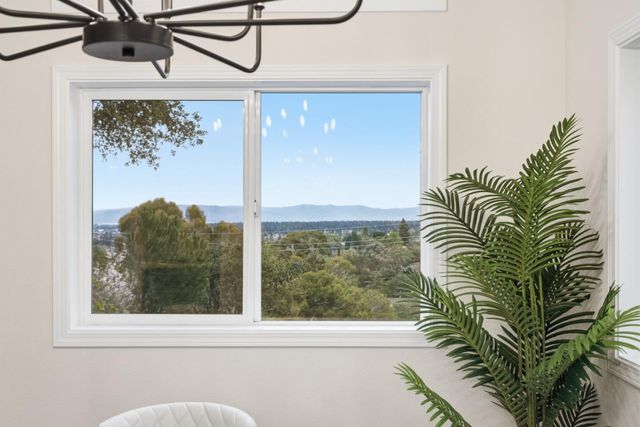 3338 Oak Knoll Drive, Redwood City, CA 94062