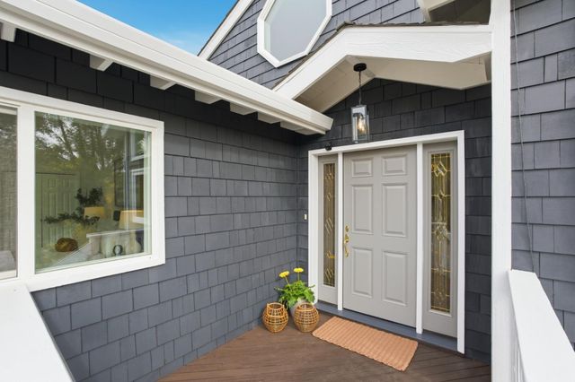 3338 Oak Knoll Drive, Redwood City, CA 94062