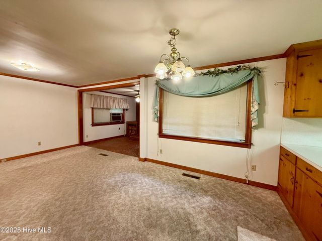 102 Long Ridge Road, Plymouth, NC 27962