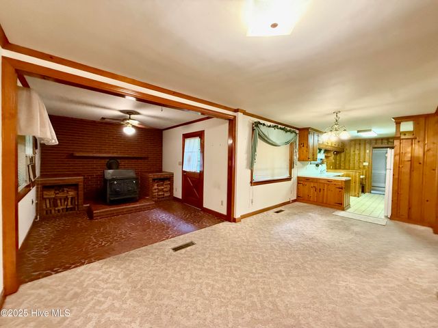 102 Long Ridge Road, Plymouth, NC 27962