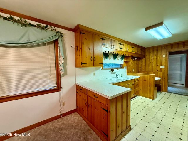 102 Long Ridge Road, Plymouth, NC 27962