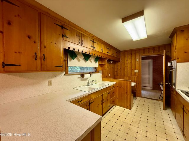 102 Long Ridge Road, Plymouth, NC 27962