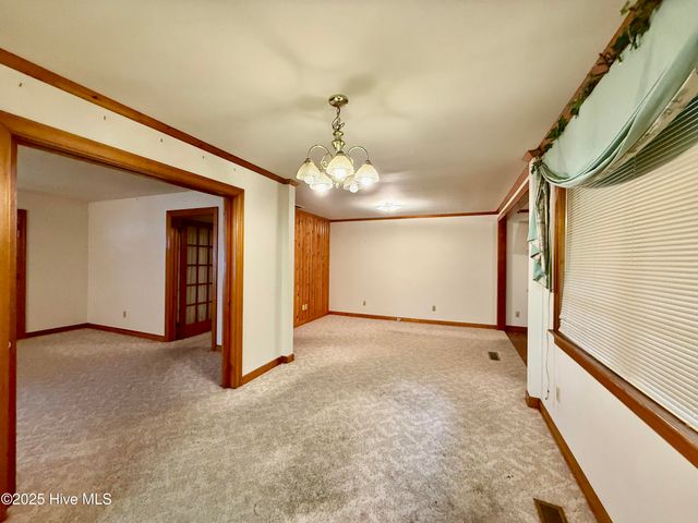 102 Long Ridge Road, Plymouth, NC 27962