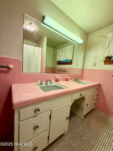 102 Long Ridge Road, Plymouth, NC 27962