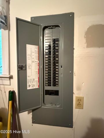 102 Long Ridge Road, Plymouth, NC 27962