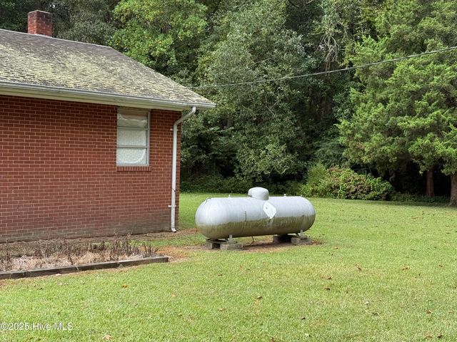 102 Long Ridge Road, Plymouth, NC 27962