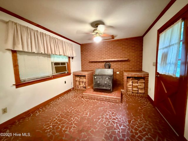 102 Long Ridge Road, Plymouth, NC 27962