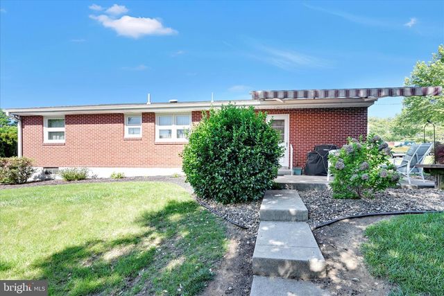 322 TAYLOR ST, Lebanon, PA 17042
