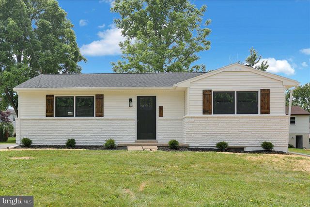 611 S 14TH AVE, Lebanon, PA 17042