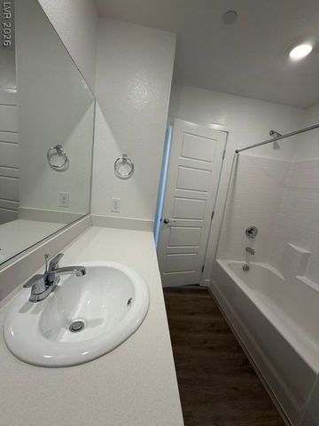 924 Alethea River Avenue, North Las Vegas, NV 89084