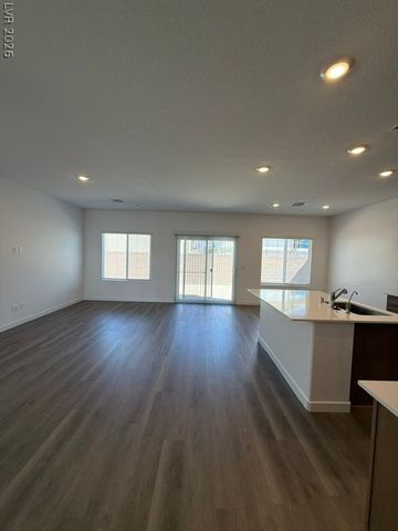924 Alethea River Avenue, North Las Vegas, NV 89084