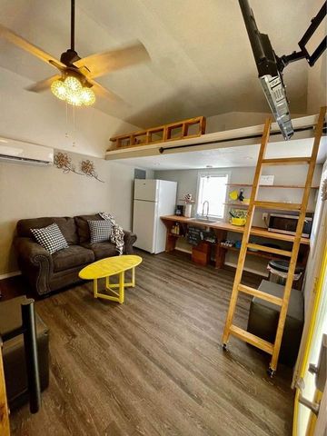 12700 Mineral Wells Highway 1, Weatherford, TX 76088