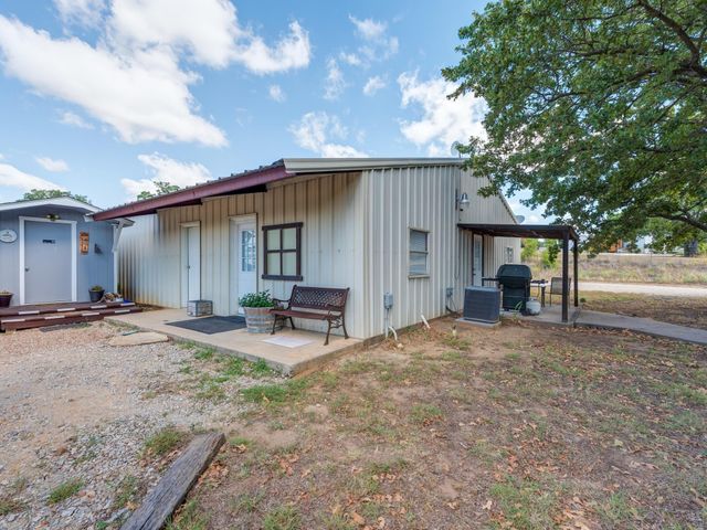 12700 Mineral Wells Highway 1, Weatherford, TX 76088