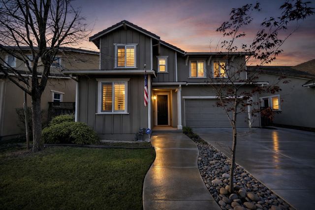 1080 Mariners Dr, Lathrop, CA 95330