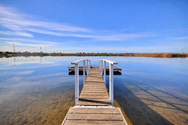 1080 Mariners Dr, Lathrop, CA 95330