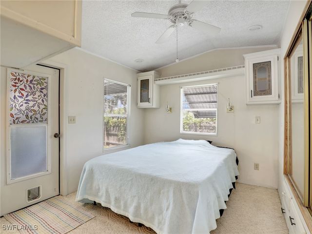160 Cheetah DR 160, Naples, FL 34114