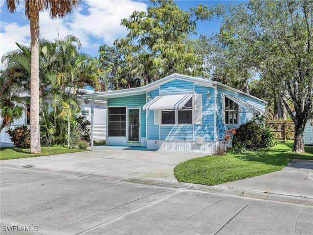 160 Cheetah DR 160, Naples, FL 34114