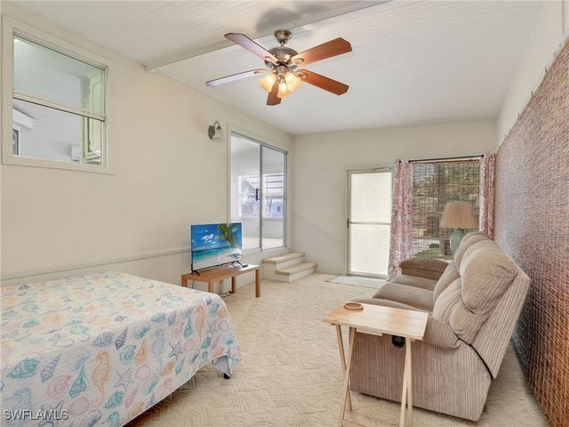 160 Cheetah DR 160, Naples, FL 34114