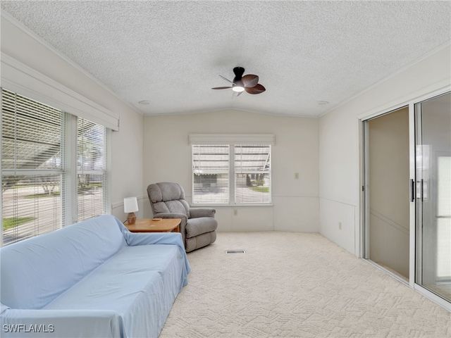 160 Cheetah DR 160, Naples, FL 34114