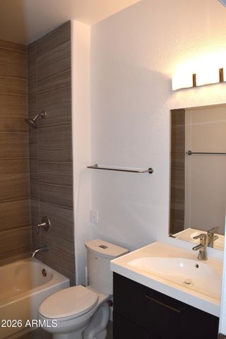 9550 E THUNDERBIRD Road 274, Scottsdale, AZ 85260