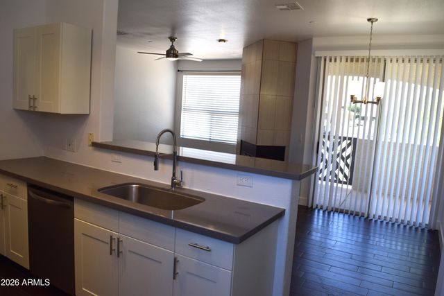 9550 E THUNDERBIRD Road 274, Scottsdale, AZ 85260