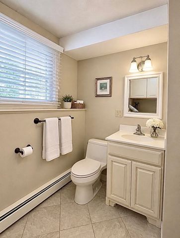18 Lido, Bedford, MA 01730