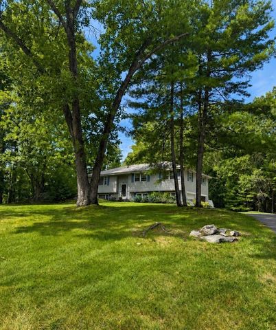 18 Lido, Bedford, MA 01730