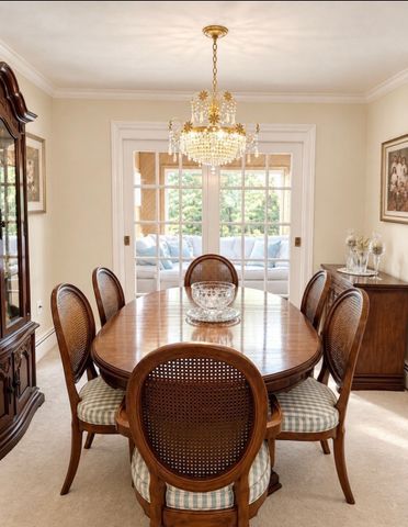 18 Lido, Bedford, MA 01730