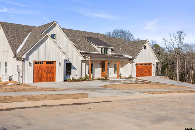 17180 Woodcrest Circle, Lindale, TX 75771