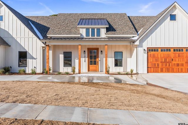 17180 Woodcrest Circle, Lindale, TX 75771