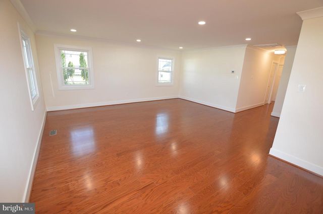 12116 WHITEHALL DR, Bowie, MD 20715