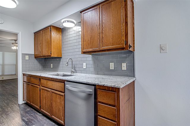 1726 Magnolia Lane, Euless, TX 76039
