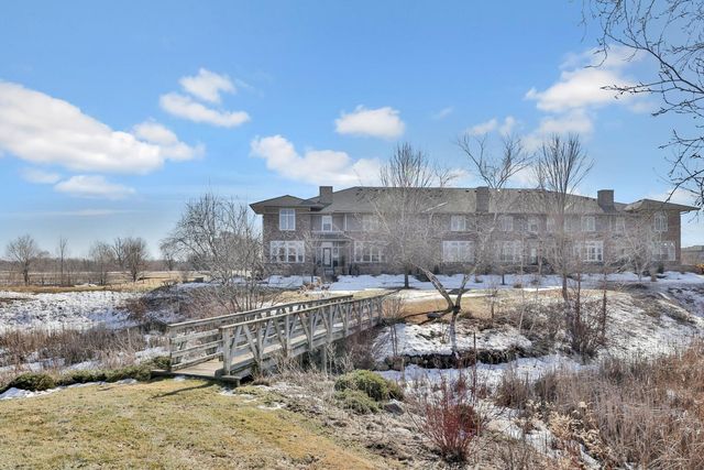 10740 Town Square Drive NE G, Blaine, MN 55449