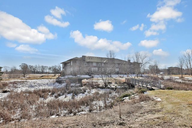 10740 Town Square Drive NE G, Blaine, MN 55449