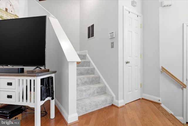 405 LEEDS RIDGE CT, Purcellville, VA 20132