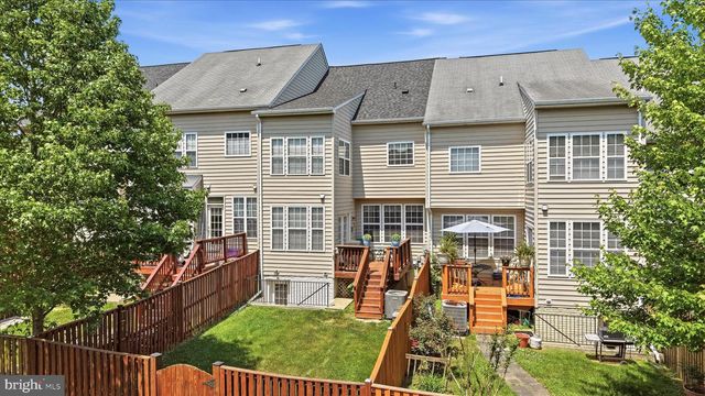 405 LEEDS RIDGE CT, Purcellville, VA 20132