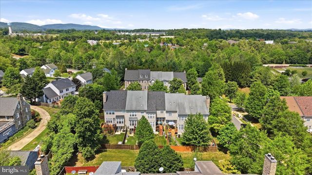 405 LEEDS RIDGE CT, Purcellville, VA 20132