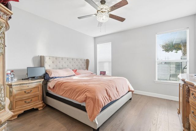 420 Goodnight Trail, Justin, TX 76247