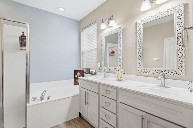 420 Goodnight Trail, Justin, TX 76247