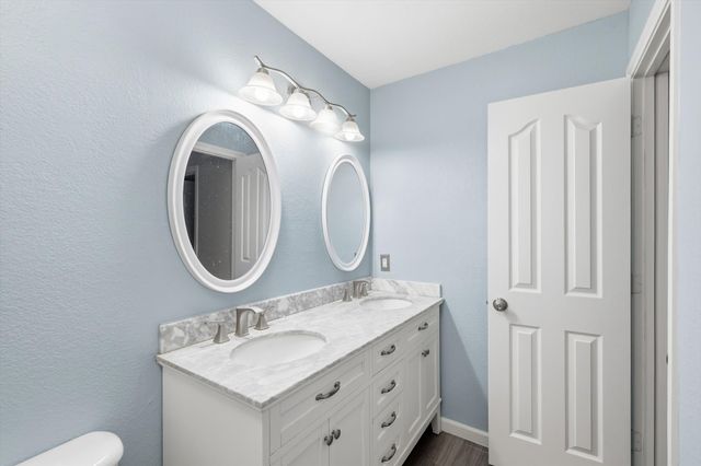 420 Goodnight Trail, Justin, TX 76247