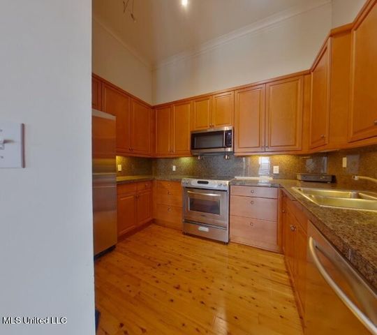 308 E Pearl Street, 1004, Jackson, MS 39201