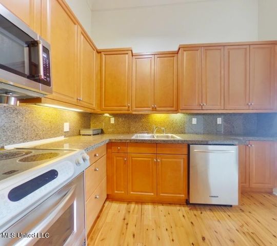 308 E Pearl Street, 1004, Jackson, MS 39201