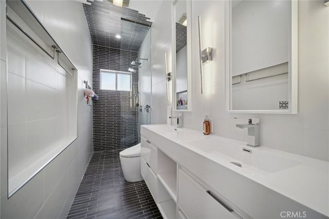 12218 Sarazen Place, Granada Hills, CA 91344