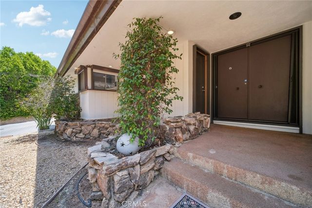 12218 Sarazen Place, Granada Hills, CA 91344